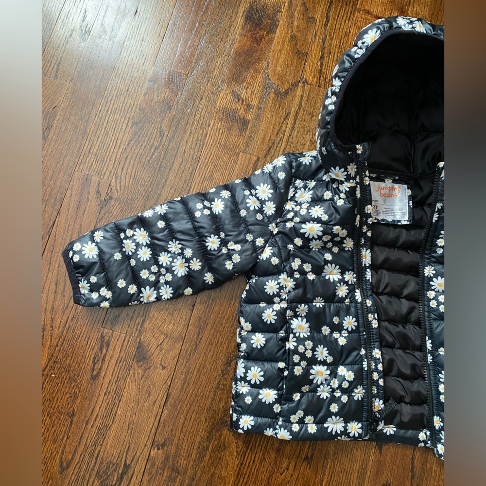 toddler girls hooded jacket size 3T Lightweight “packable” daisy floral print - Picture 3 of 15